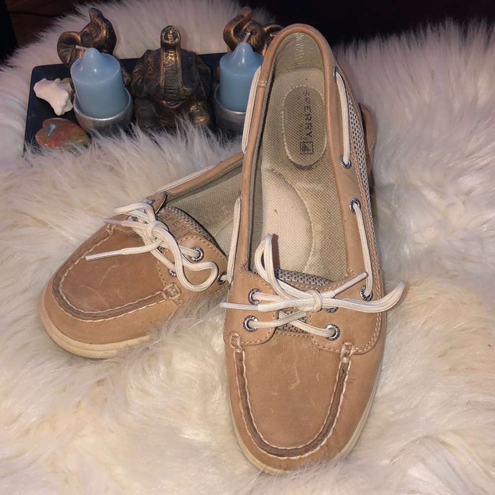 Sperry boat shoes